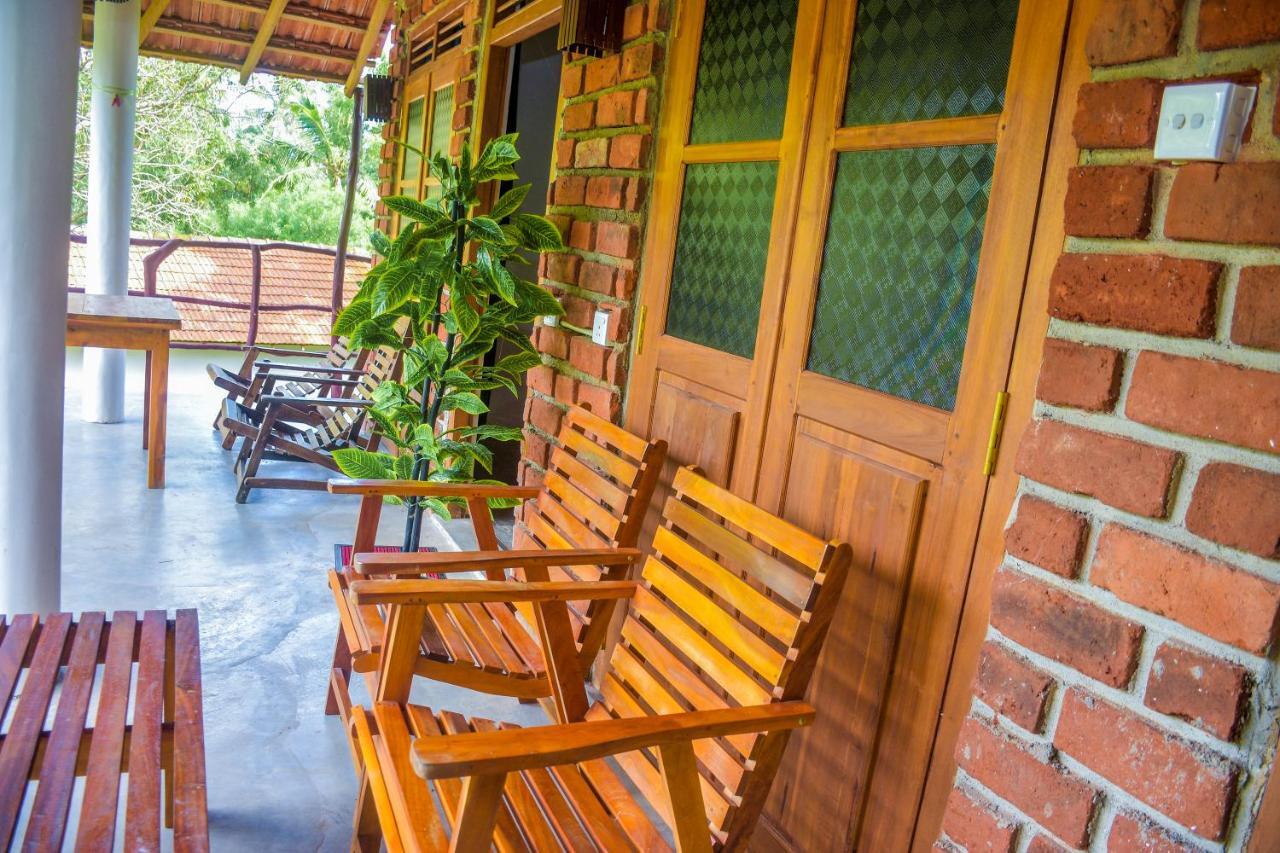 King'S Elephant Cabanas & Restaurant Tangalle Exterior foto